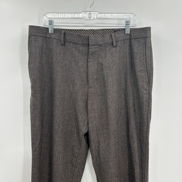 BANANA REPUBLIC Men's Gray 100% Wool Standard Fit Trouser Pants Size 34 x 36 - Picture 3 of 7